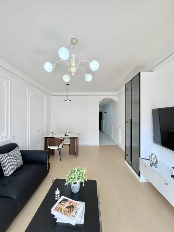 Housing image — Living Room