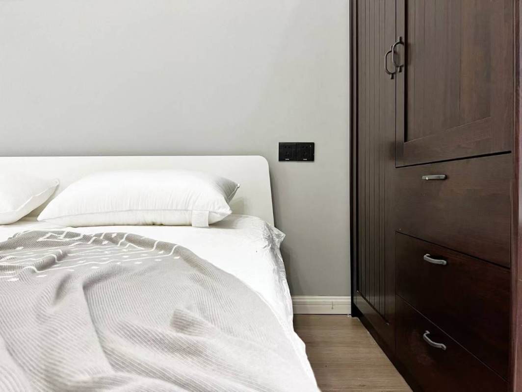 Housing image — Bedroom