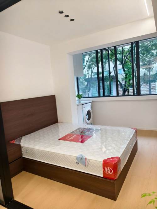 Housing image — Bedroom