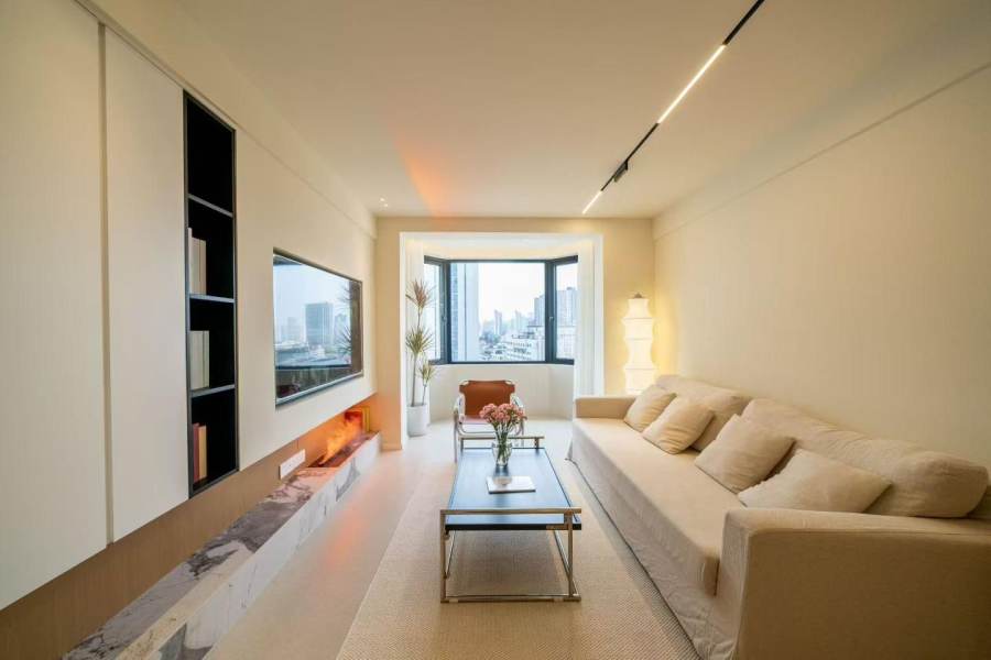 Housing image — Living Room