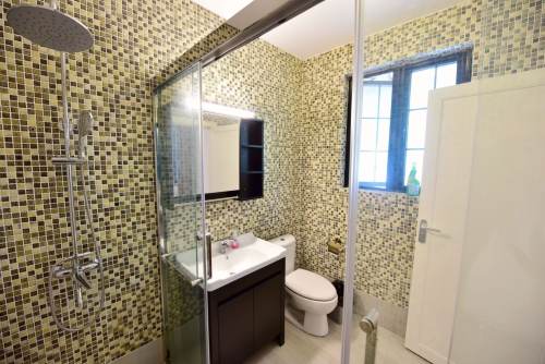 Housing image — Bathroom