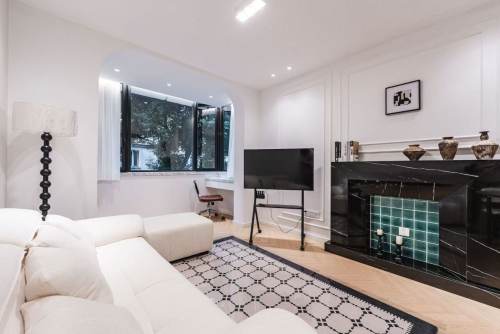 Housing image — Living Room