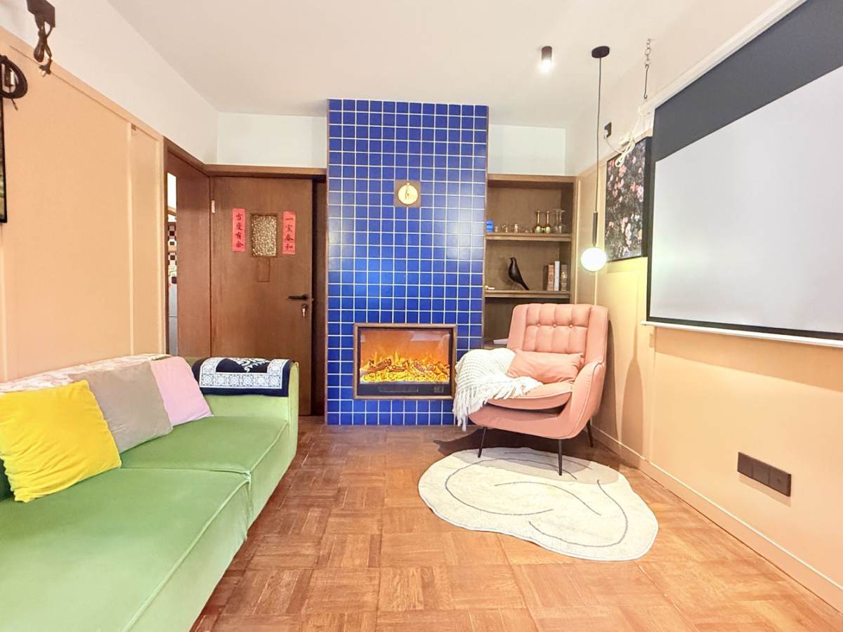 Housing image — Living Room