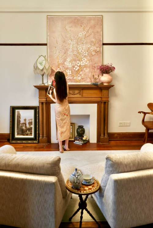 Housing image — Living Room
