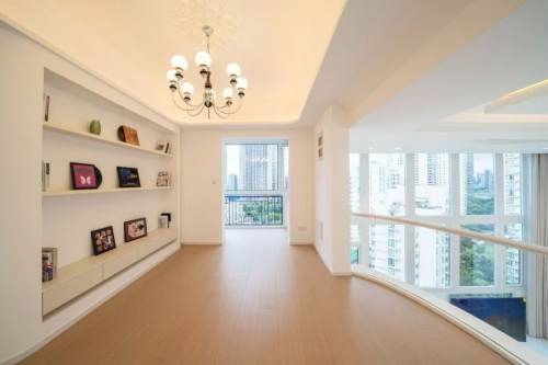 Housing image — Bedroom