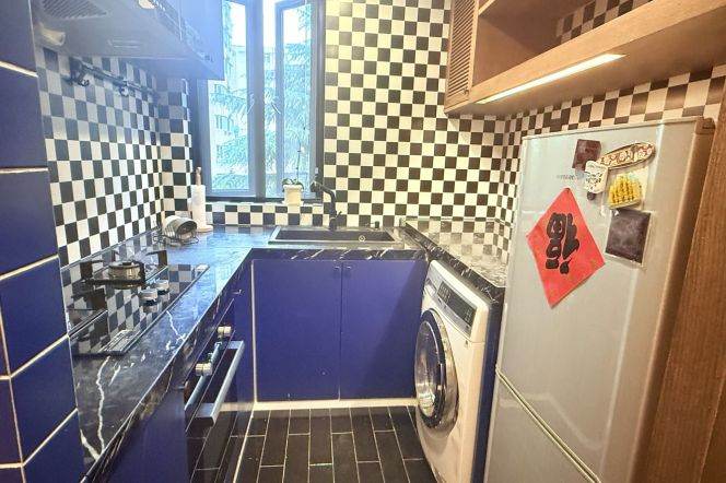 1BR Apartment near Xintiandi Metro (L9/L10/L13)