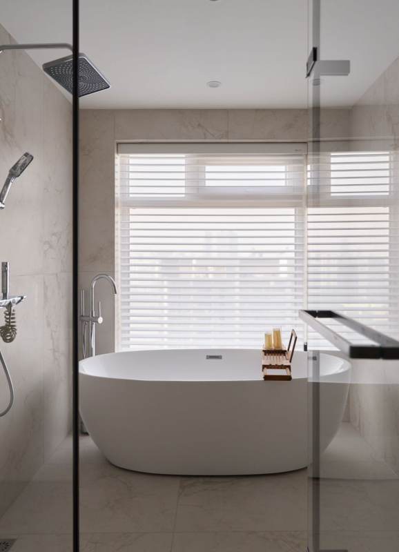 Housing image — Bathroom