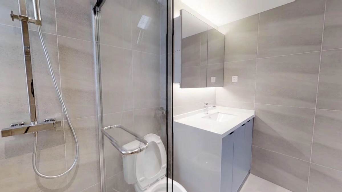 Housing image — Bathroom