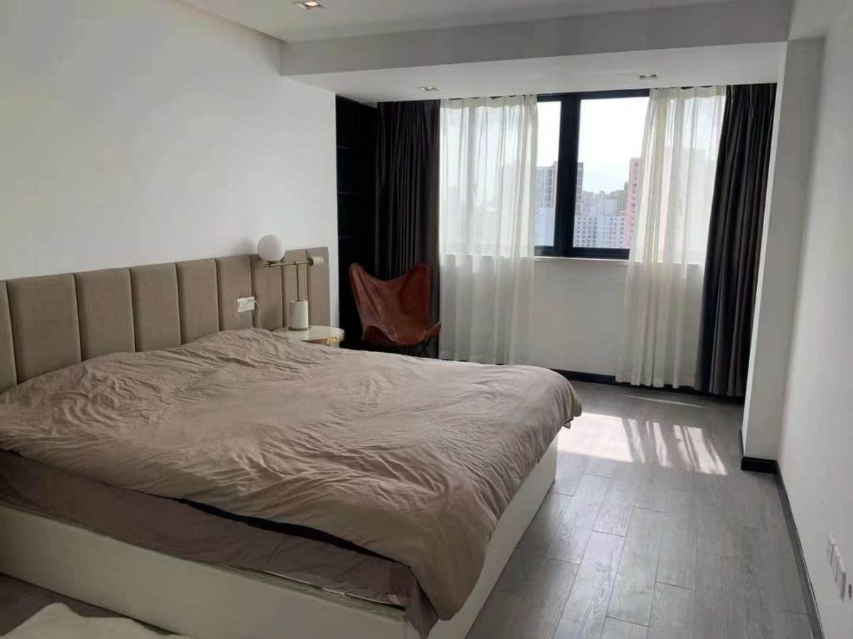 Housing image — Bedroom