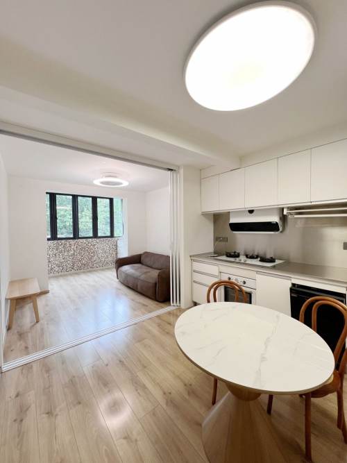 Housing image — Dining Area