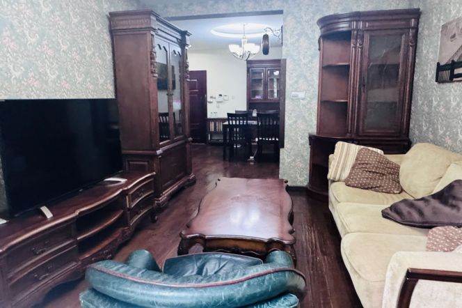 2BR Apartment in Gubei (L2)