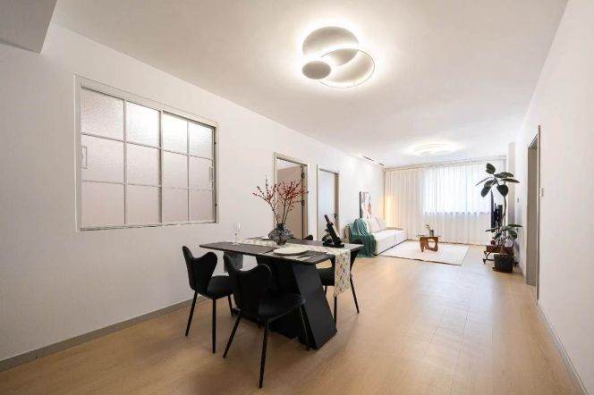 High-Floor 3BR Apartment near Jing'an Temple (L2/L11)