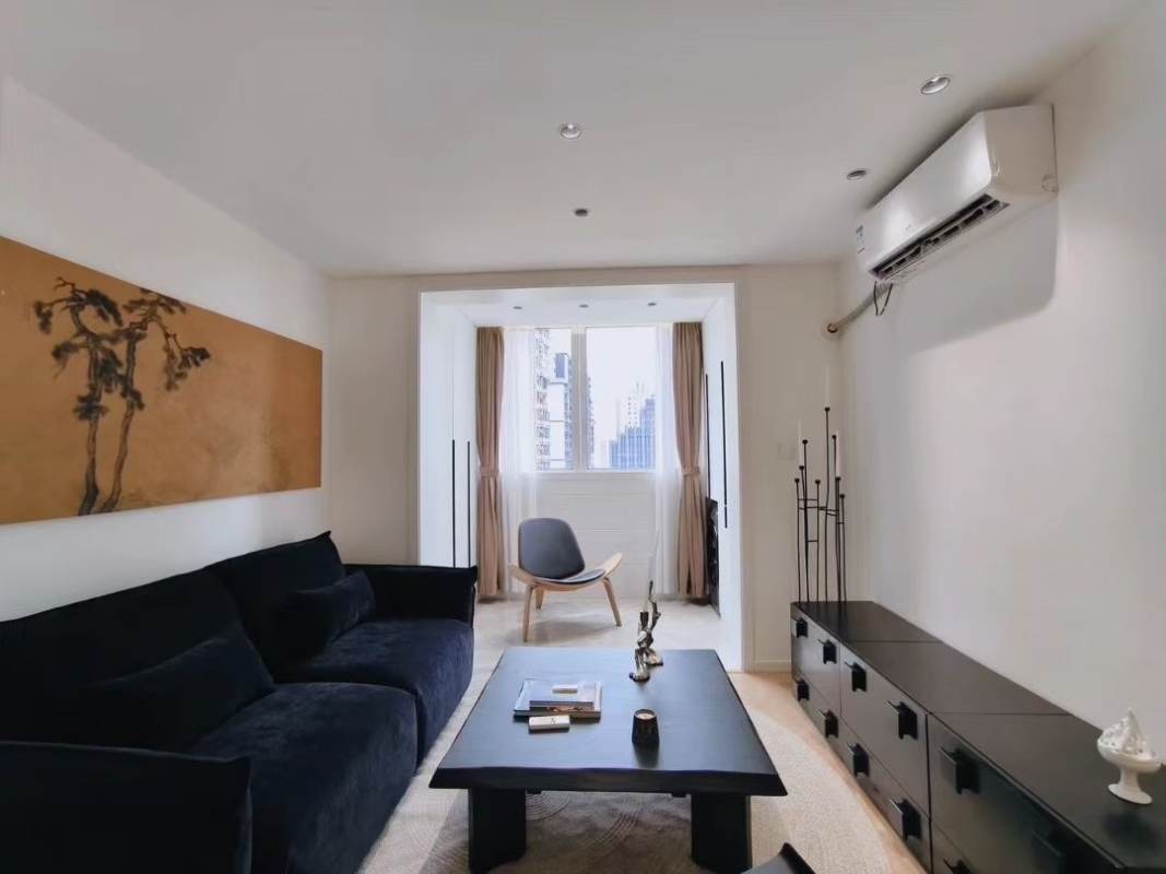 Housing image — Living Room