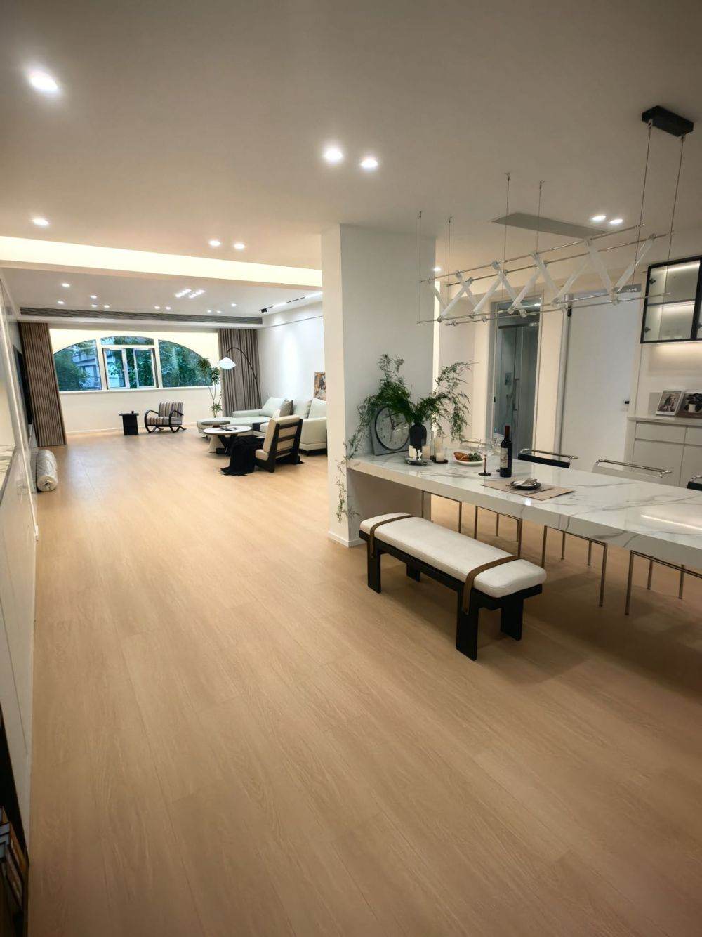 Housing image — Living Room