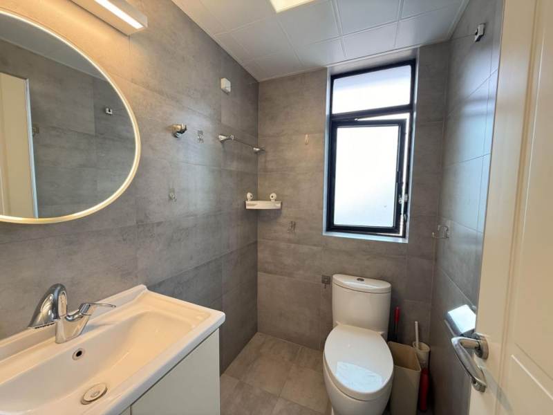 Housing image — Bathroom