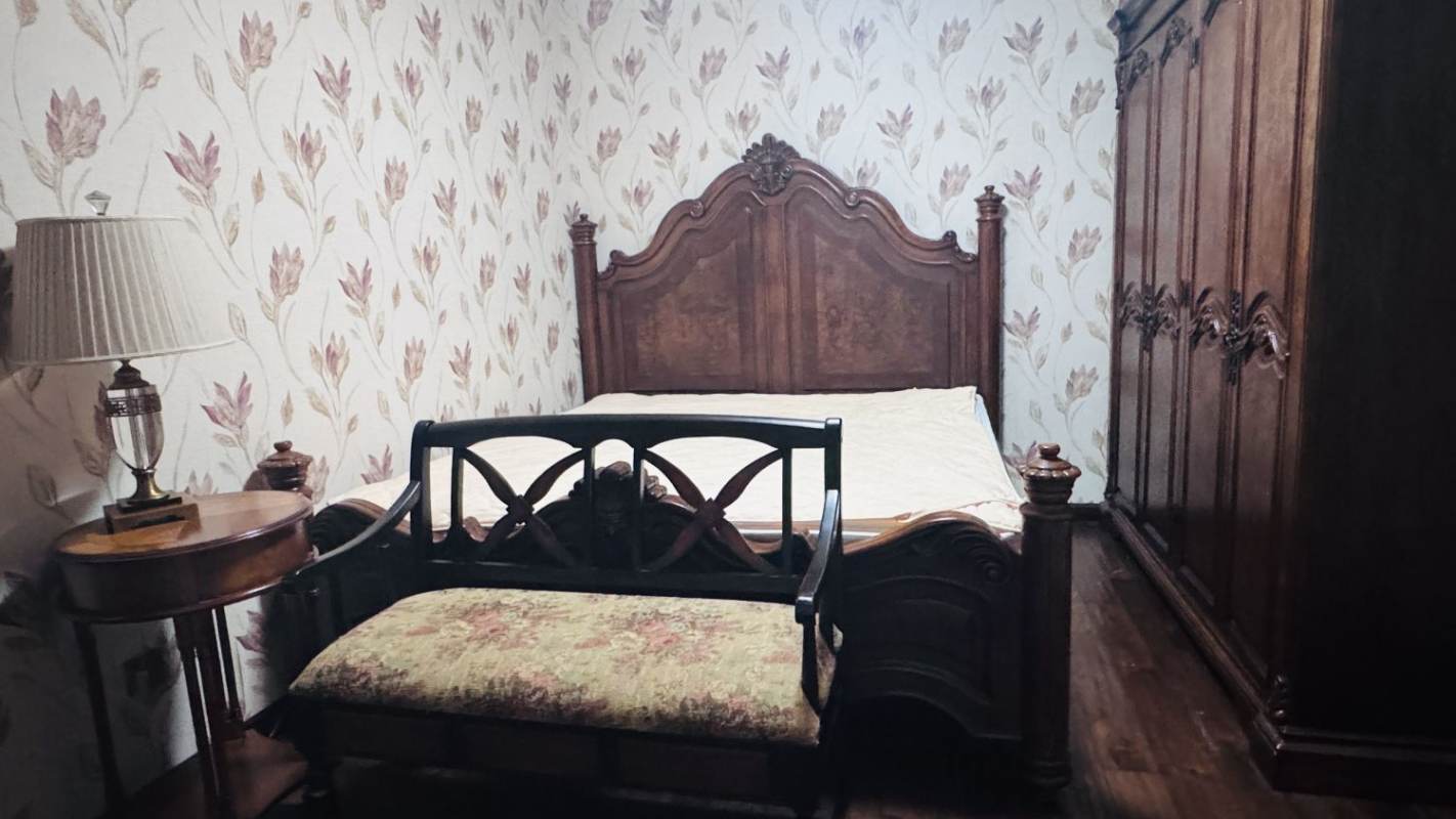 Housing image — Bedroom