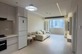 Spacious 1BR Apartment near Jiaotong University Metro (L10/L11)
