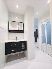 Housing image — Bathroom