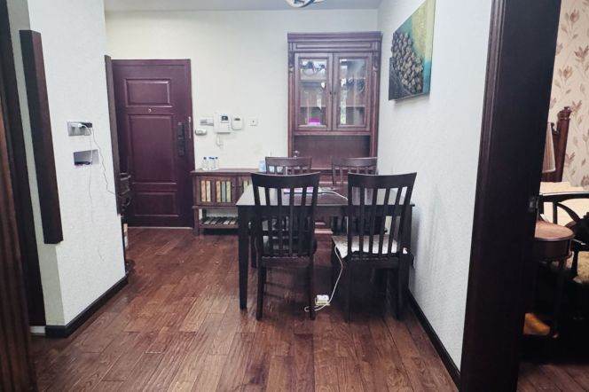2BR Apartment in Gubei (L2)