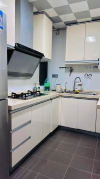 Housing image — Kitchen