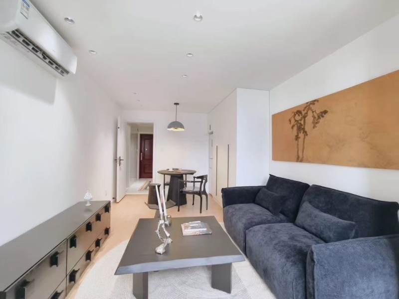 Housing image — Living Room