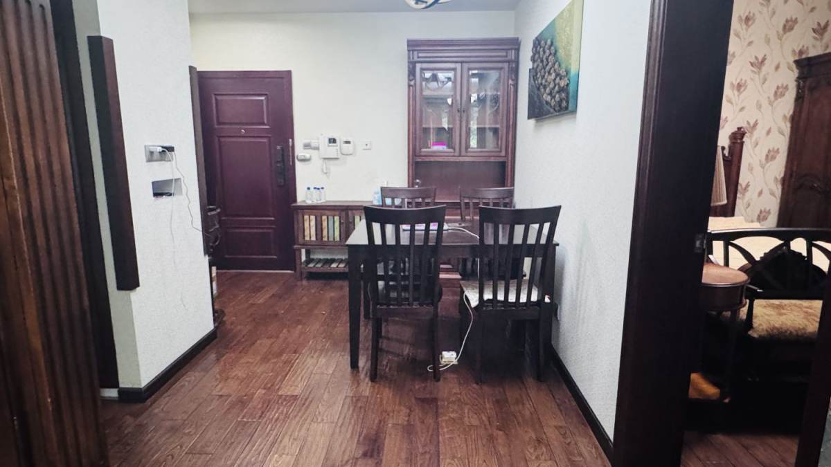 Housing image — Dining Area