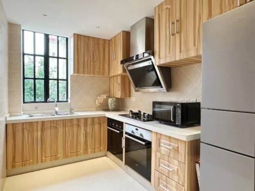 Housing image — Kitchen