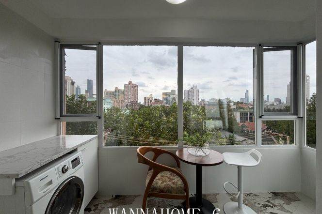 1BR Apartment in Old Xuhui (L1/L7/L9)