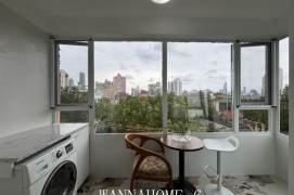 1BR Apartment in Old Xuhui (L1/L7/L9)