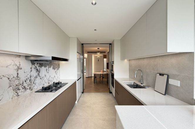 4BR Apartment in Gubei
