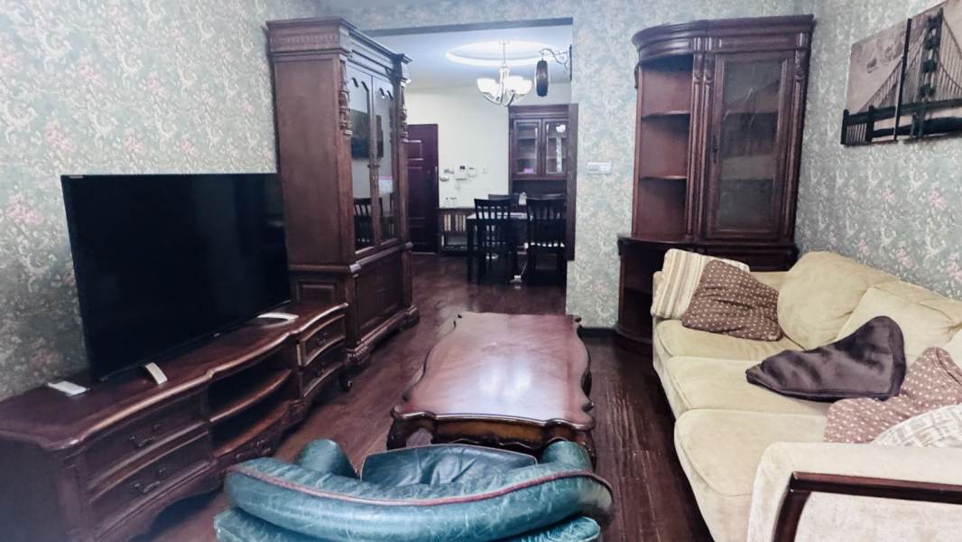 Housing image — Living Room