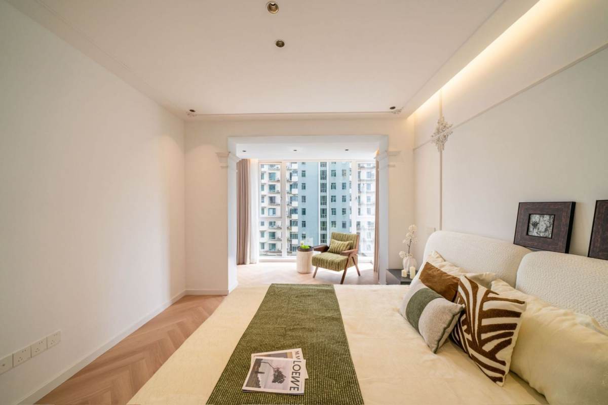 Housing image — Bedroom