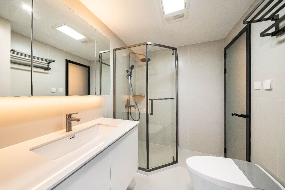 Housing image — Bathroom