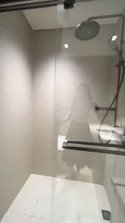 Housing image — Bathroom