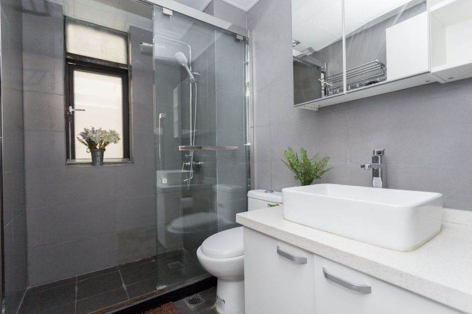 Housing image — Bathroom