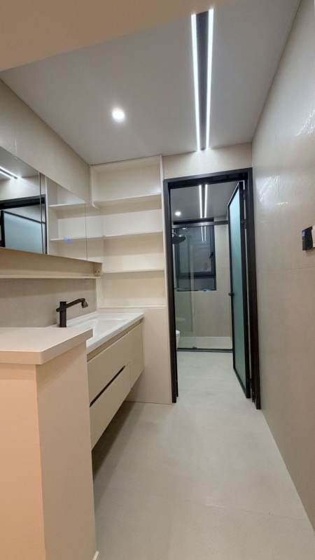 Housing image — Bathroom