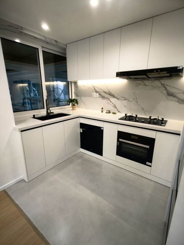 Housing image — Kitchen