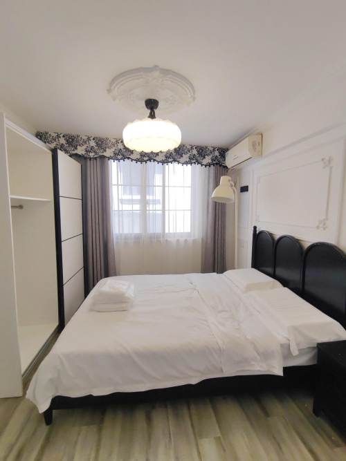 Housing image — Bedroom