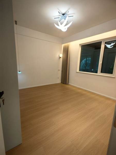 Housing image — Bedroom
