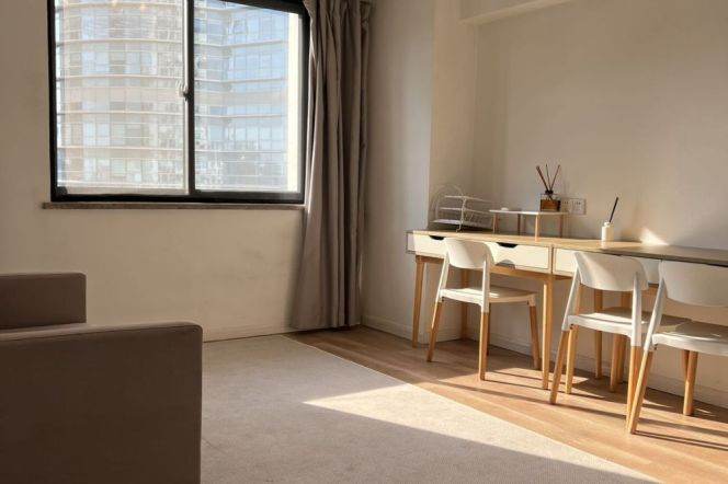 1BR Apartment in Jing'an with Outstanding View (L2/L7/L14)