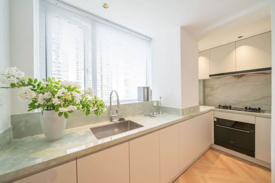 Housing image — Kitchen