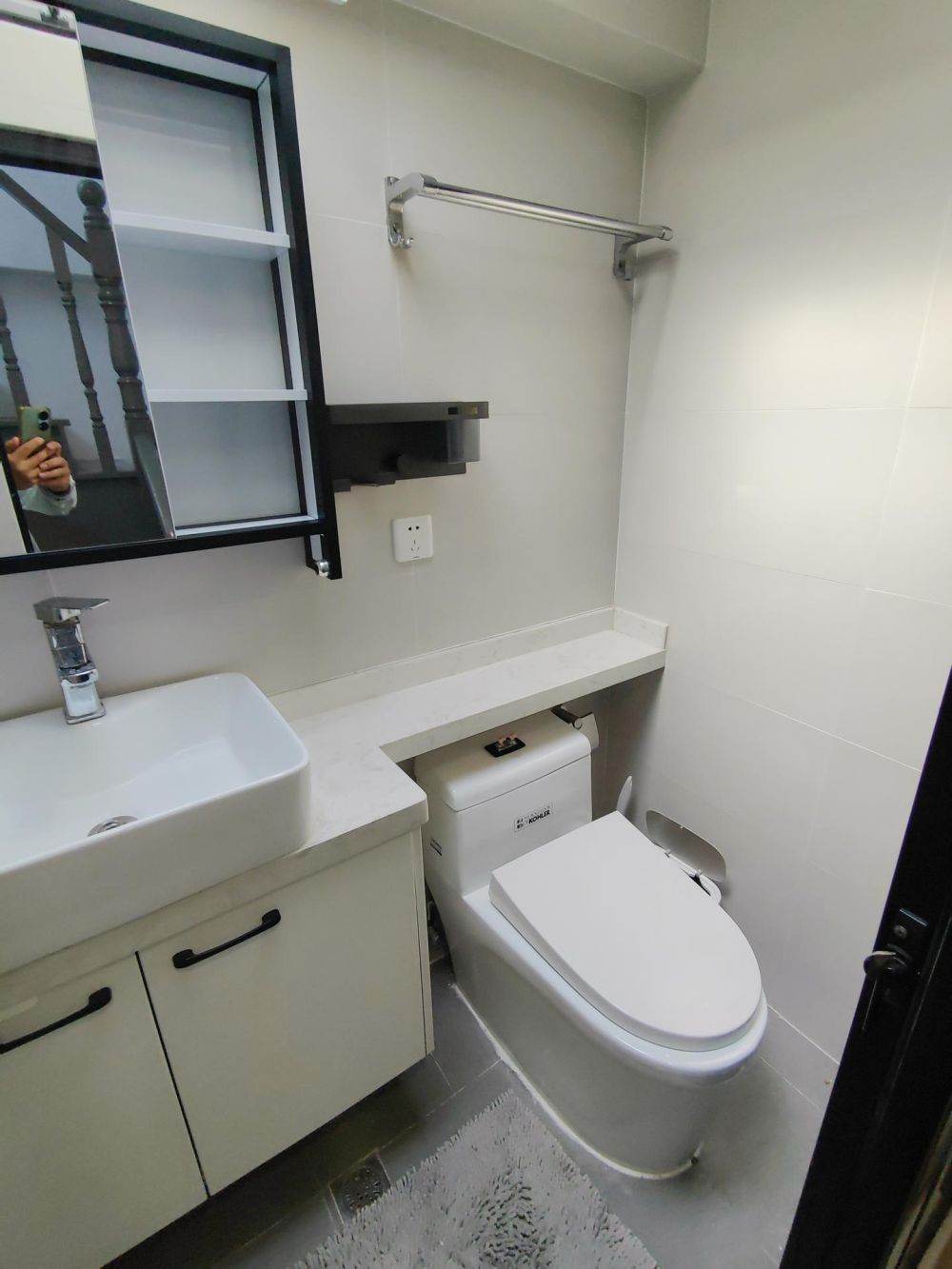 Housing image — Bathroom