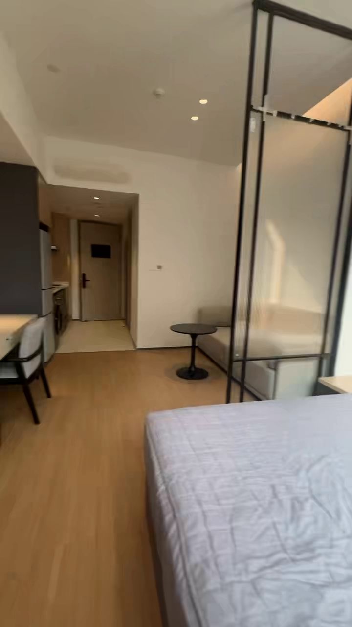Housing image — Bedroom