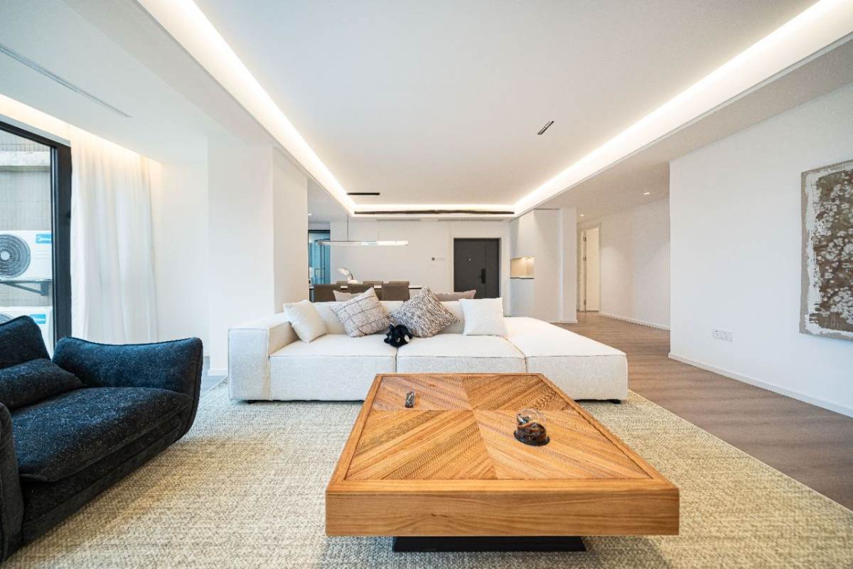 Housing image — Living Room