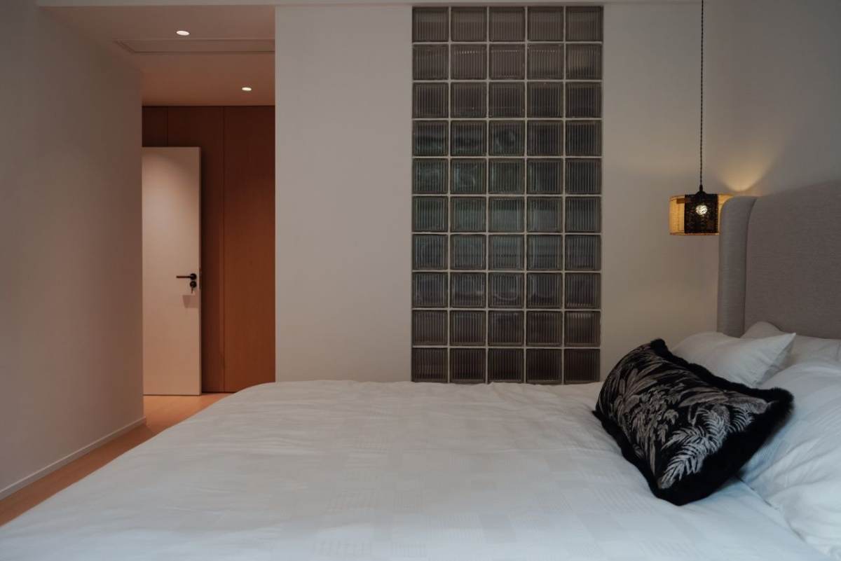 Housing image — Bedroom
