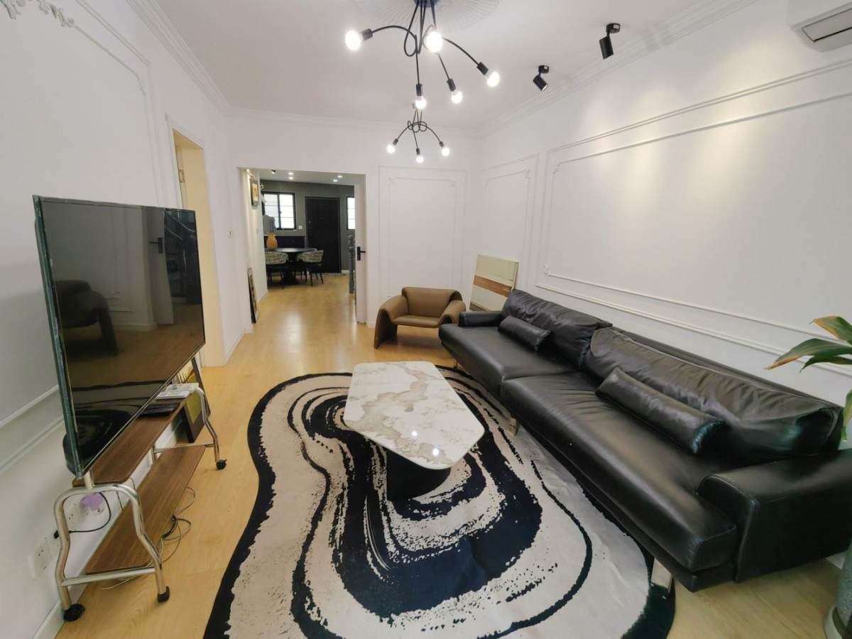 Housing image — Living Room