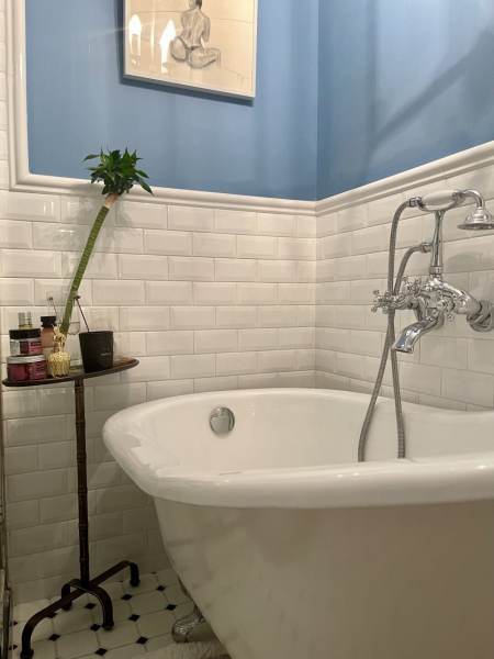 Housing image — Bathroom