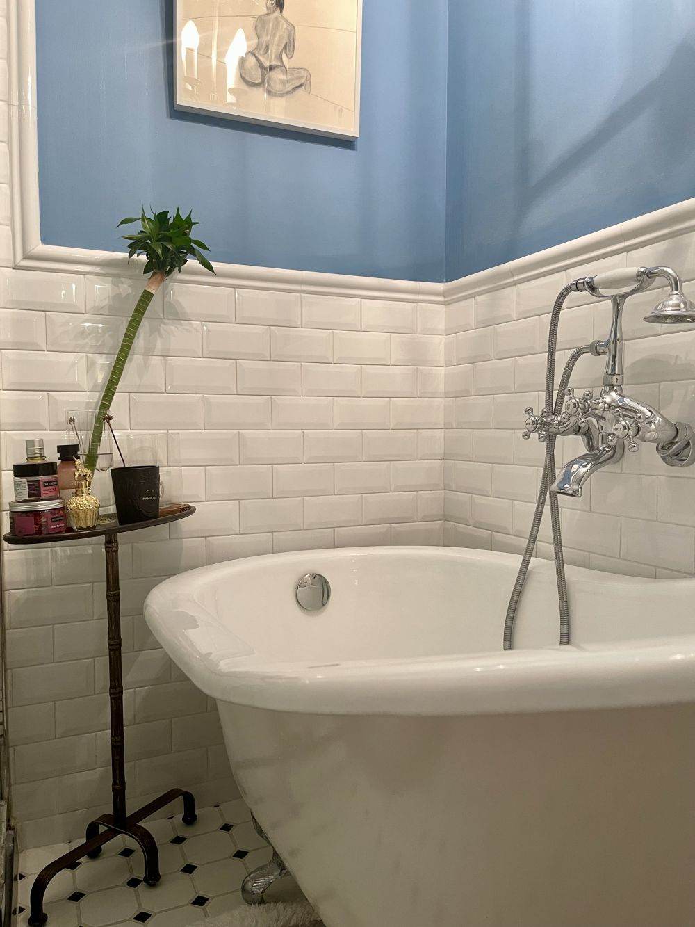 Housing image — Bathroom
