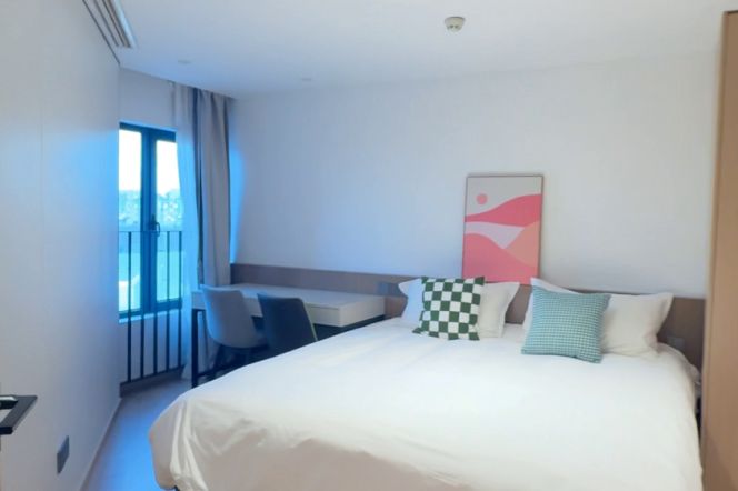 1BR Serviced Apartment near British International School Shanghai (Puxi)