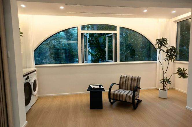 3BR Apartment in Old Xuhui with Green View (L7/L9)